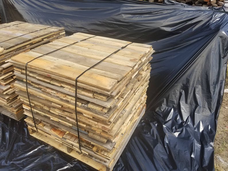 Bulk Reclaimed Pallet boards 400 board cube image 3