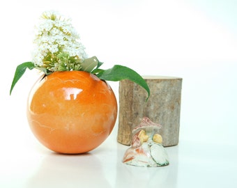 Handmade small vase ceramics