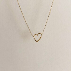 14k Solid Gold Heart Necklace, Solid Gold Chain Necklace, 14k Gold Necklace, Tiny Heart Pendant, Dainty Heart Necklace, Gift, Love Heart
