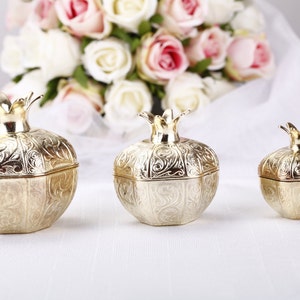 Personalized Gold Wedding Favor Box, Unique Wedding Favors for Guests, Gold Pomegranate Boxes