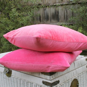 Hot Pink Velvet Flange Pillow Cover – OneHappyPillow