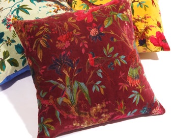 Mexican Painter Velvet Pillow Case, Frida Floral Decorative Cushion,  Mexican Painter Art Garden Country Mexico Muertes Cushion