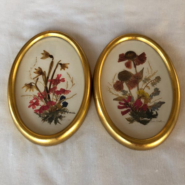 Vintage Pressed Floral Art in Oval Glass Frame - Austria