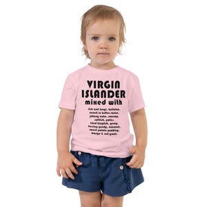 Camiseta infantil USVI Gift com comidas populares das Ilhas Virgens Americanas