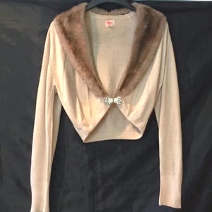 Sears Roebuck Kerrybrooke, Fashioned 100% in Orlon, Beige Sweater With Fur Collar And Rhinestone Clasps, Vintage Apparel image 1