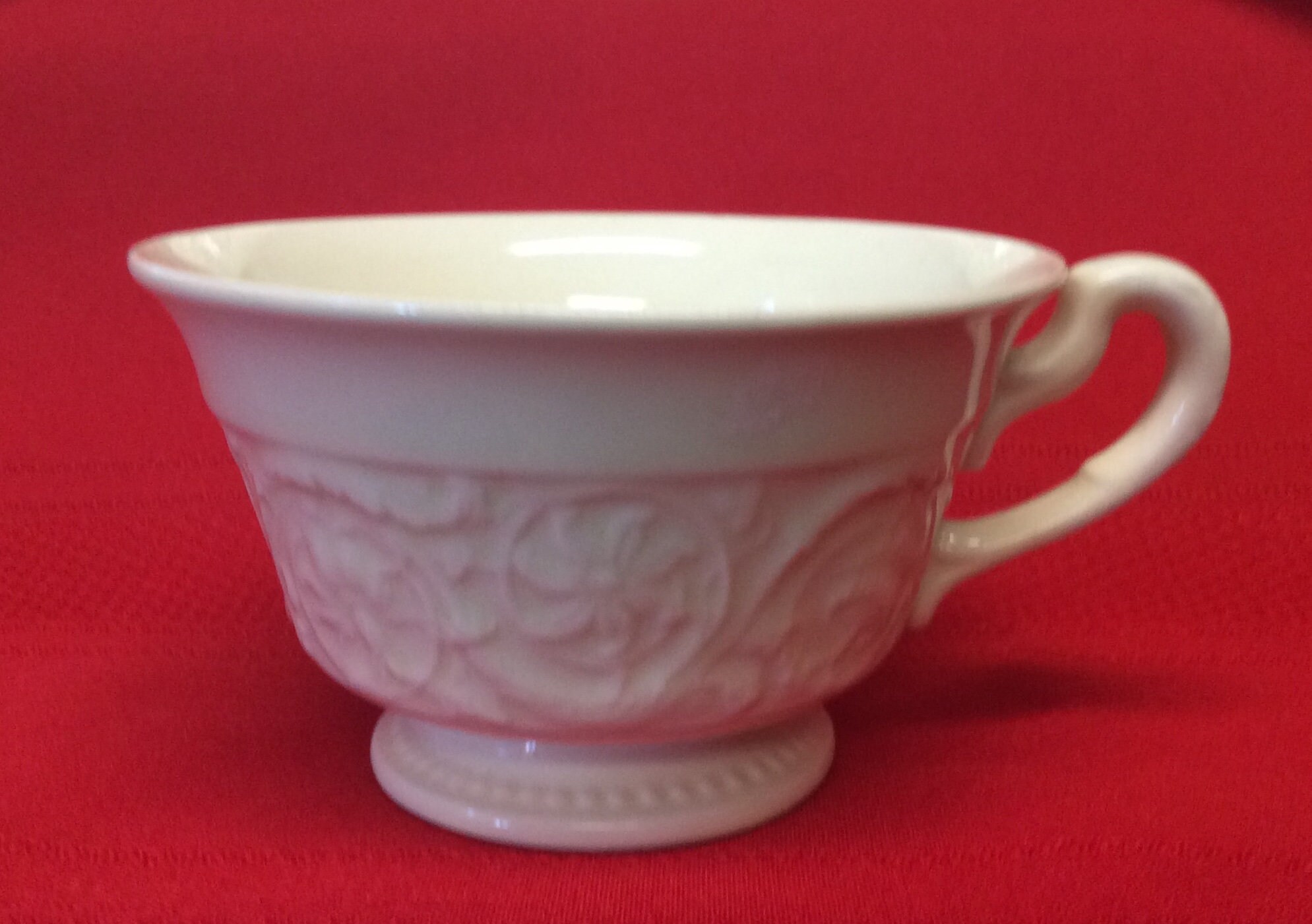 Wedgwood Patrician Cups And Saucers Vintage Wedgwood Etsy