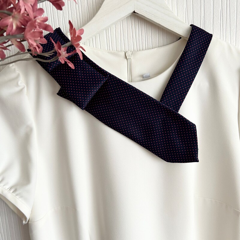 necktie necklaces