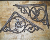 4 Cast Iron Antique Style HUMMINGBIRD Brackets, Garden Braces Shelf Bracket