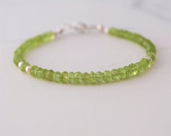 Peridot Beaded Bracelet, August Birthday Gifts For Her, 16th Wedding Anniversary For Wife