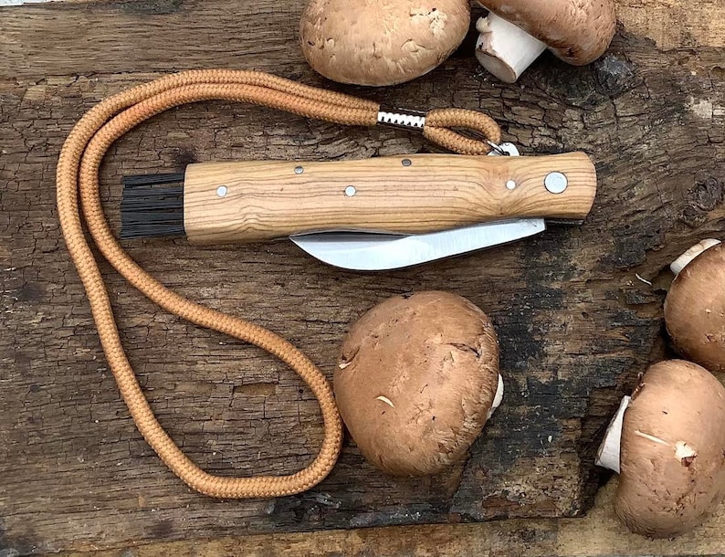 MUSHROOM HUNTERS Pocket Knife image 3