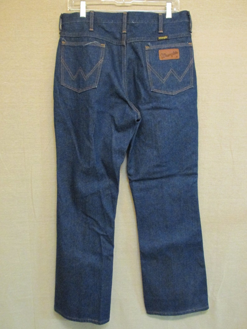 Vintage 1980/'s Wrangler Dark Denim Boot Cut Jean Men/'s 32 x 30.5 USA