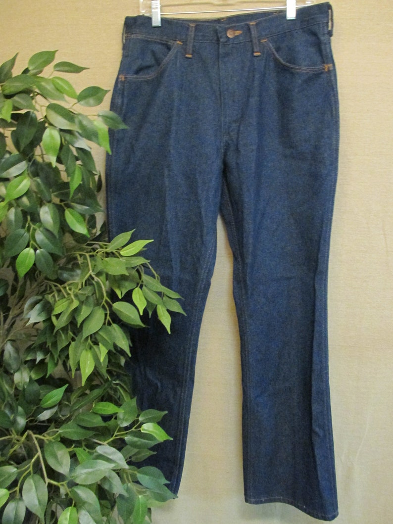 Vintage 1980/'s Wrangler Dark Denim Boot Cut Jean Men/'s 32 x 30.5 USA