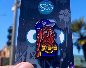 Doggie Diner GSW enamel pin