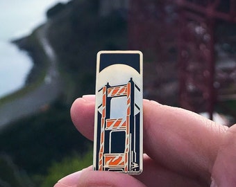 Golden Gate Bridge enamel pin/sticker SF