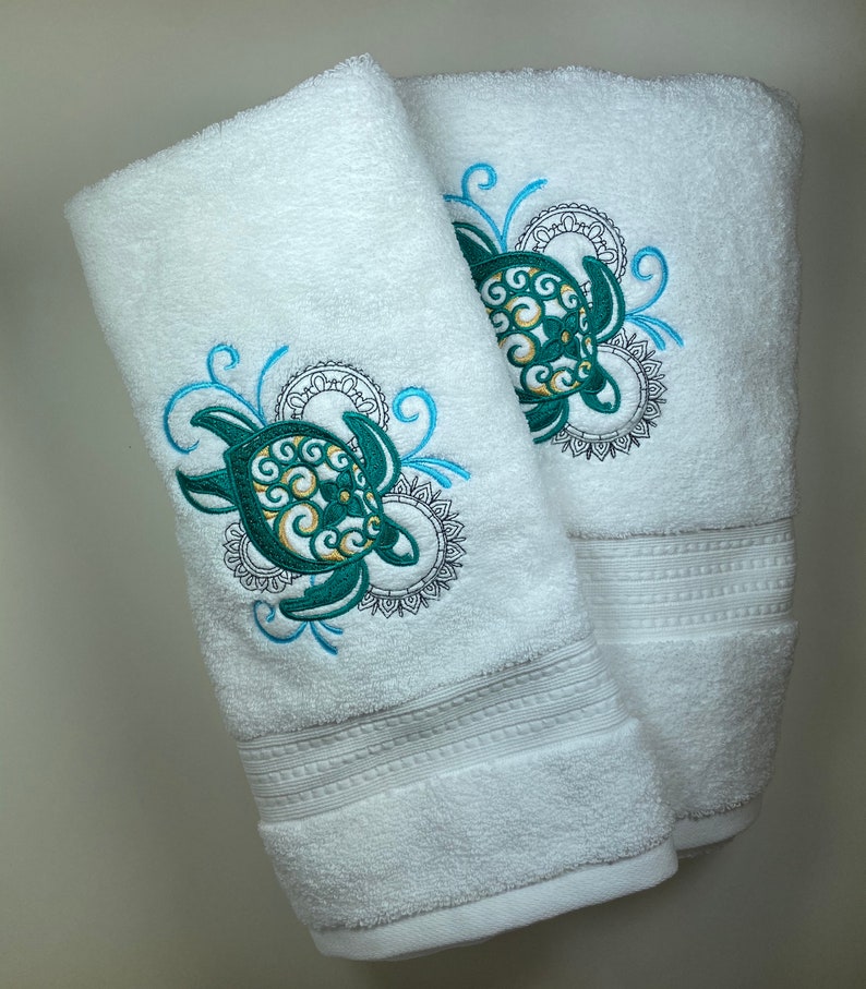 Sea Turtle Bath and Hand Towel on White Towels Etsy