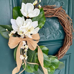 Year Round Wreath, Everyday Front Door Wreath, Magnolia Wreath, Neutral Farmhouse Home Decor Gift, All Season Porch Decor, Rustic Door Swag