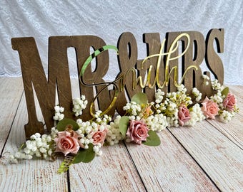 Custom Mr Mrs Last Name Wedding Sign - Sweetheart Head Table Decor - Personalized Couple Family Name Sign - Rustic Centerpiece Backdrop Sign