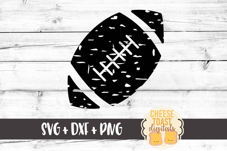 K&ouml;nnte beinhalten: Schwarz-wei&szlig;es, abgenutztes Design eines Fu&szlig;balls mit N&auml;hten. Das Design ist auf einem wei&szlig;en Holzgrund. SVG + DXF + PNG.