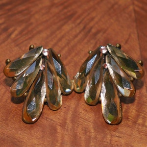 2000&#39;s Pale Rose Art Deco Fan Style Stud Earring