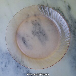 20's Français Optic Swirl Pink Depression Glass Dessert Plates image 3