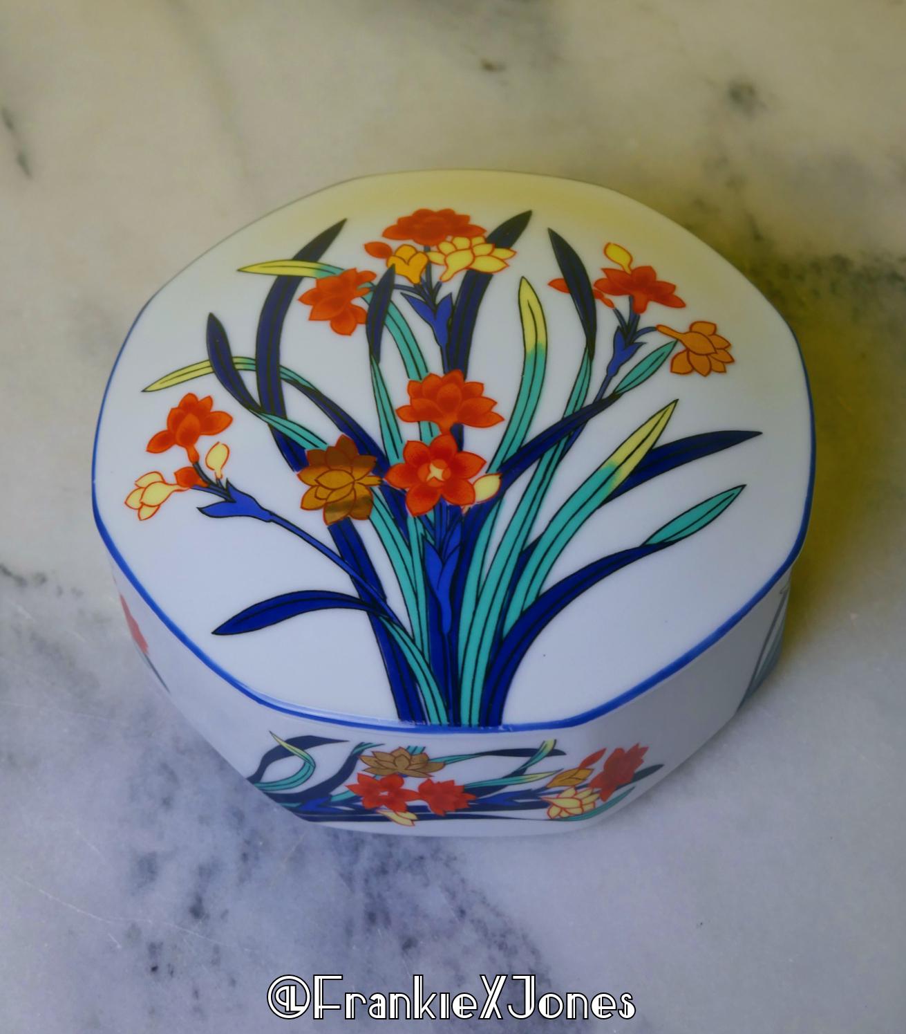 Tiffanys and co porcelain boxes - Etsy 日本