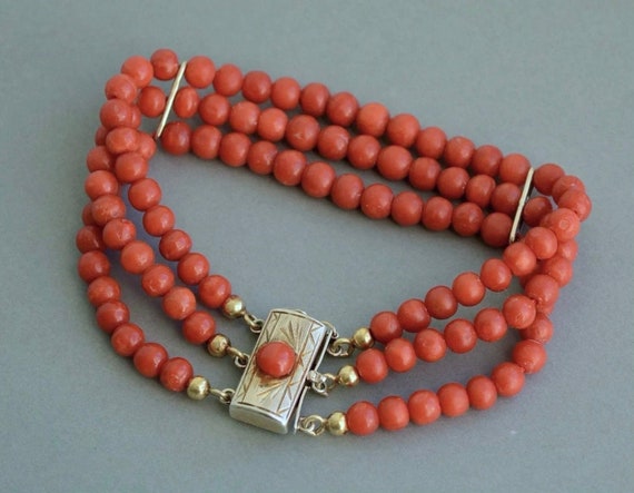 Why You Should Only Buy Vintage Coral – Raymond Lee Jewelers