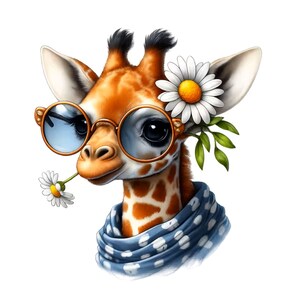 Op de afbeelding: Een girafillustratie met een bruin-wit gevlekte nek, dragend een ronde bril met blauwe glazen en een blauwe sjaal met witte stippen. Een witte margriet met een geel hart zit achter een oor en een andere margriet wordt in de mond vastgehouden.