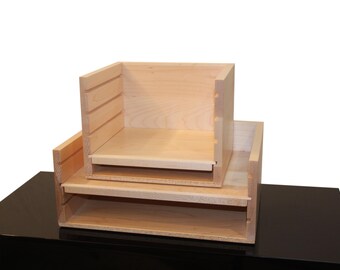 A Step Up (booster stool set for young pianists)