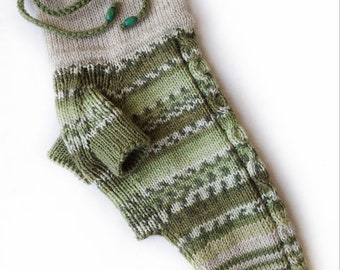 Hand-Knitted Striped Dog Sweater: Wool-Blend Costume for Small Dogs