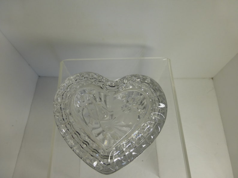 Vintage Crystal Clear Glass Heart Dish Etched Flower Etsy