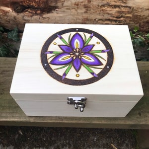 Personalised Iris floral deep Wooden box, Unique Pyrography Mandala burn, large wooden memory box