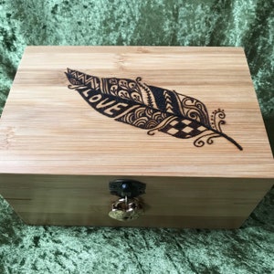 Personalised Love Feather Jewellery Box with removable tray, wooden bamboo jewellery keepsake box with trinket tray, unique pyrography