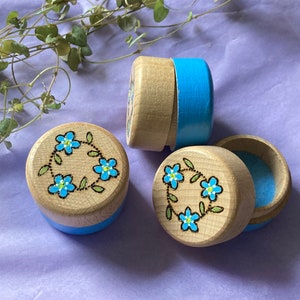 Forget-me-not Beech Mini pot -round wooden pyrography ring or trinket box - jewellery pot - memories