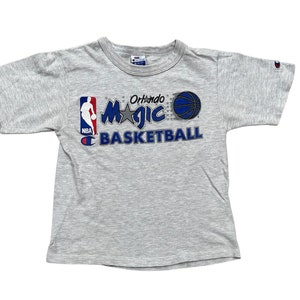 Kids vintage 90’s Orlando Magic NBA champion tee size youth medium 10/12