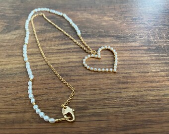 Necklace Pearls Heart