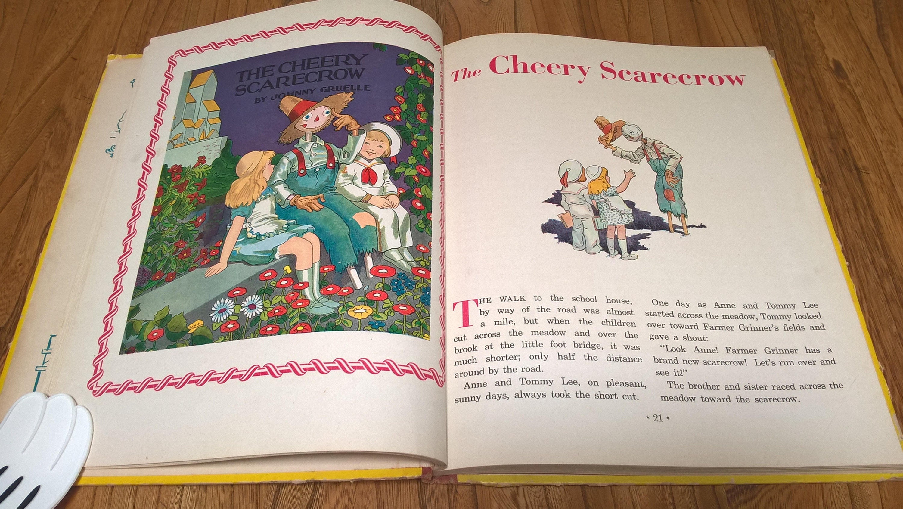 Johnny Gruelle's Golden Book - Raggedy Ann, Raggedy Andy - Children's ...