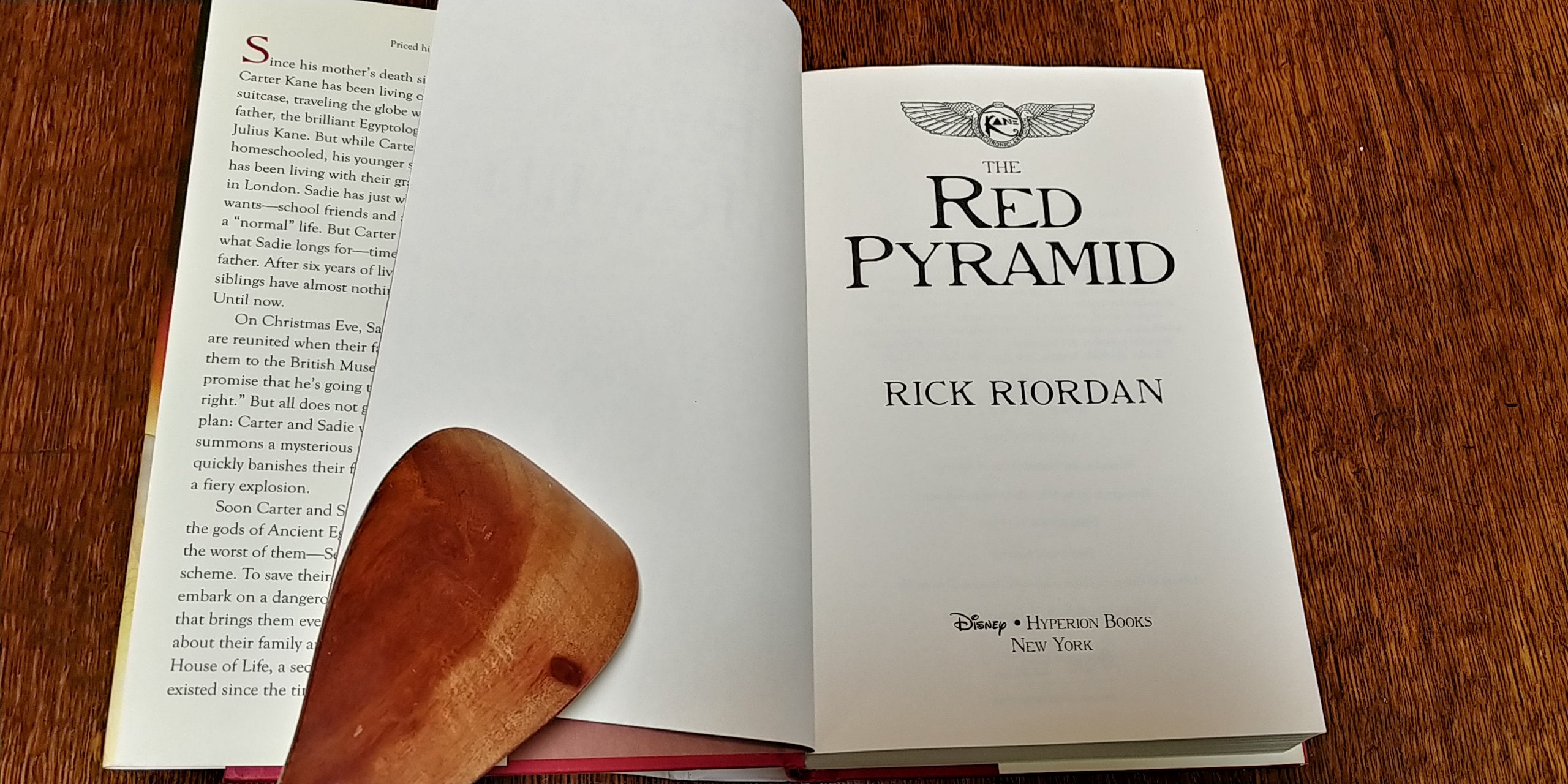 The red pyramid book cover - kwlio