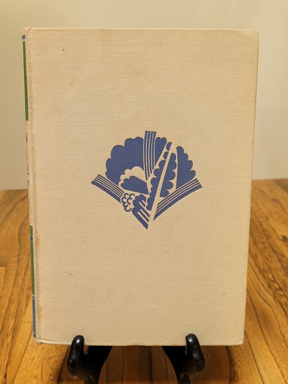 Return To The Future, 1942 edition, Sigrid Undset's memoir of fleeing Nazi-occupied Norway.