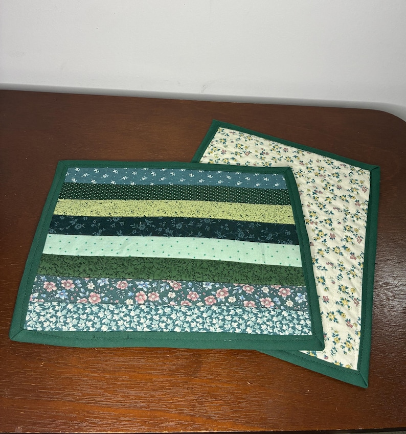 Snacks Rug Quilted Snack Mat, Mug Rug, Large Coaster - Etsy