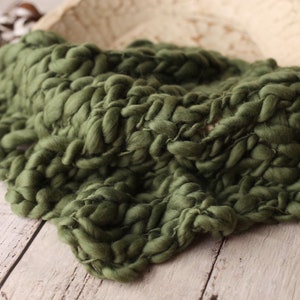 Kale Layer | Green Chunky Blanket | Thin and thick blanket green blanket Bump blanket Newborn Photography Prop green props olive layer prop