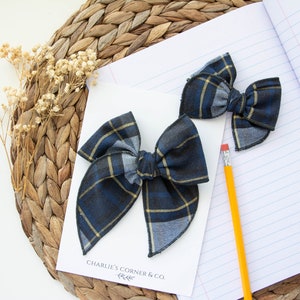 School Uniform Plaid Fable Bow, Navy White Gold Plaid Bow, School Plaid Hair Bow