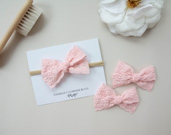 Pink Cotton Embroidered Daisy Bow, Valentine's Day Bow, Baby Lace Bow, Lace Headband, Newborn Baby Bow, Nylon Baby Headband