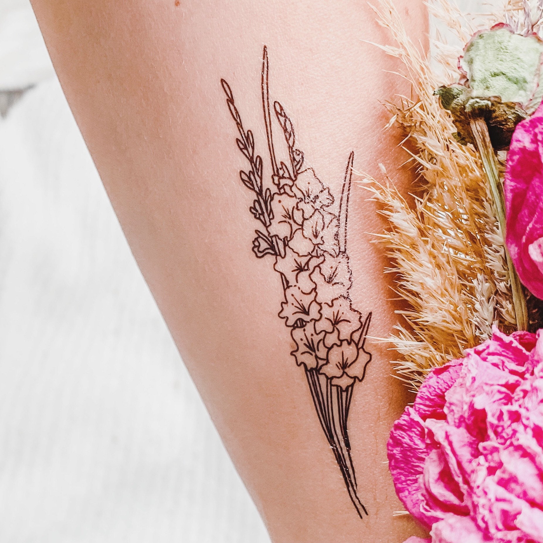 Illustrated August Birth Month Flower Temporary Tattoo / - Etsy Israel