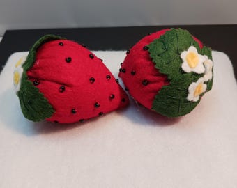 Medium Red Strawberry Pincushion, Wool Felt Pincushion, # 30