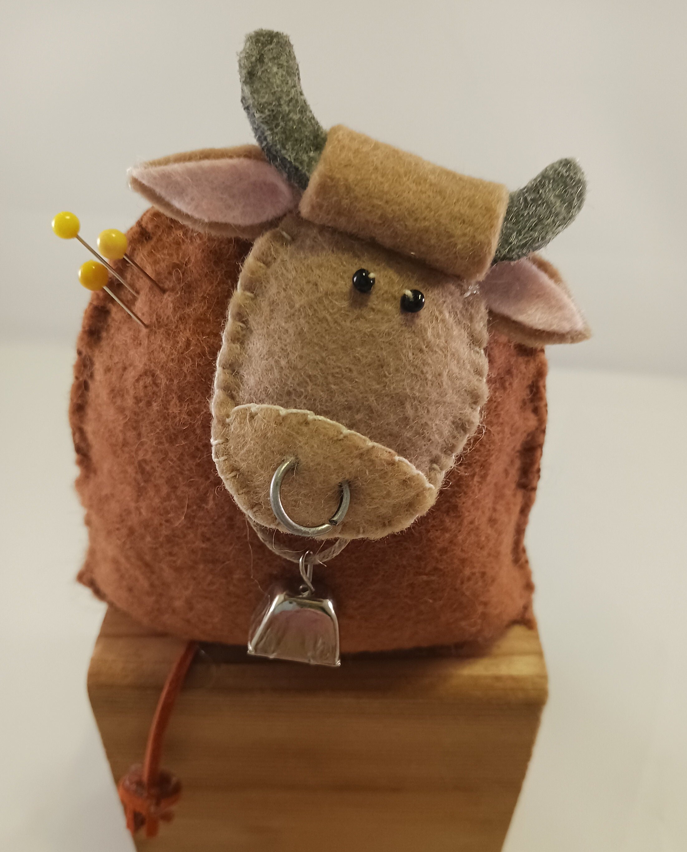 Texas Longhorn Steer Pincushion, Crushed Walnut Shells Filled, #27