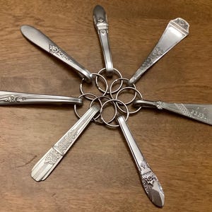 Vintage Silverware Spoon Handle Keychain,  Silver Plate Cutlery, Split Ring Key Fob, Repurposed Silverware, Upcycled Flatware, Recycled,