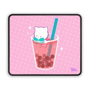 Bubble Kittea in einer Tasse Mousepad