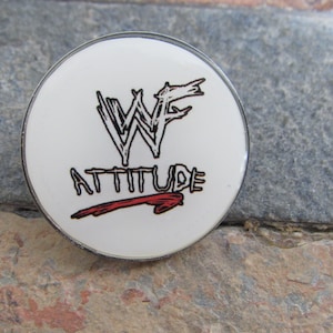 Vintage 90er Jahre WWF Attitude Pro Wrestling Fan Pin Brosche!