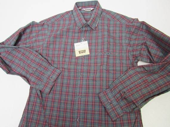 Vintage 1979 Levi's NWT Green Red Button Down Shi… - image 1