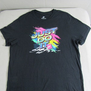 Nike Retro Colorful &quot;Just Do It&quot; Men&#39;s XL Black Graphic Athletic T-Shirt!